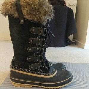 Sorel Black and Brown Fur-Trimmed Winter Boots